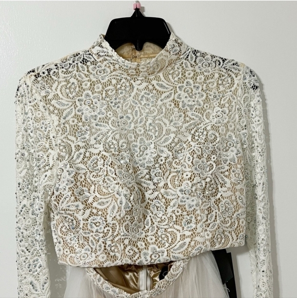 Prom Dress - Picture 3 of 4